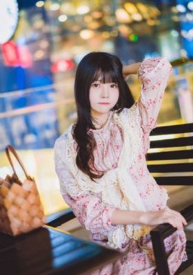 小小姑娘电影播放免费视频_剧情片电影在线观看
