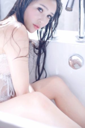 小sb越来越欠c了_720日韩免费观看