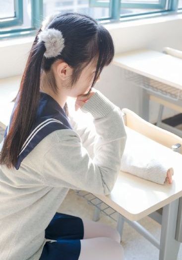 年轻漂亮女朋友4_DVD高清视频播放