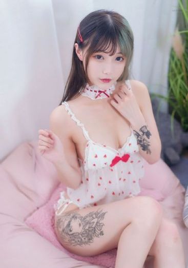 舅妈的诱惑_剧情片在线观看完整版