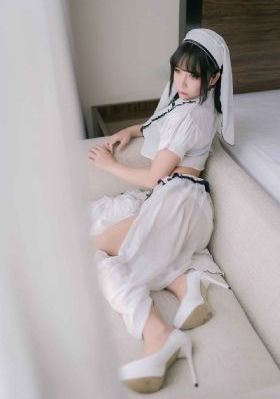老师晚上打催乳针做奶牛_4K电影全集观看