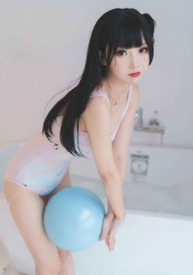 宝贝对着摄像头自己做给我看_剧情片电影在线观看